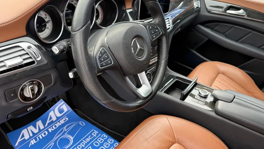 MERCEDES-BENZ CLS -
