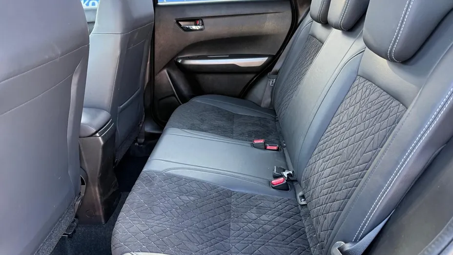 SUZUKI Vitara -