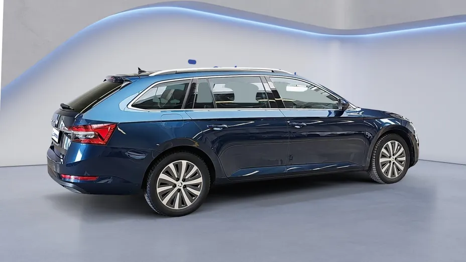 SKODA Superb Superb 2.0 TDI SCR Style DSG