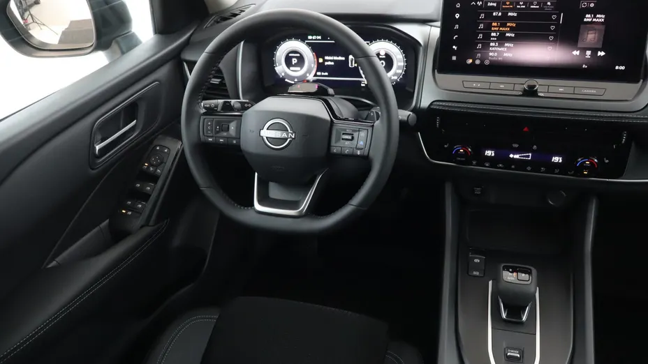 Nissan Qashqai -
