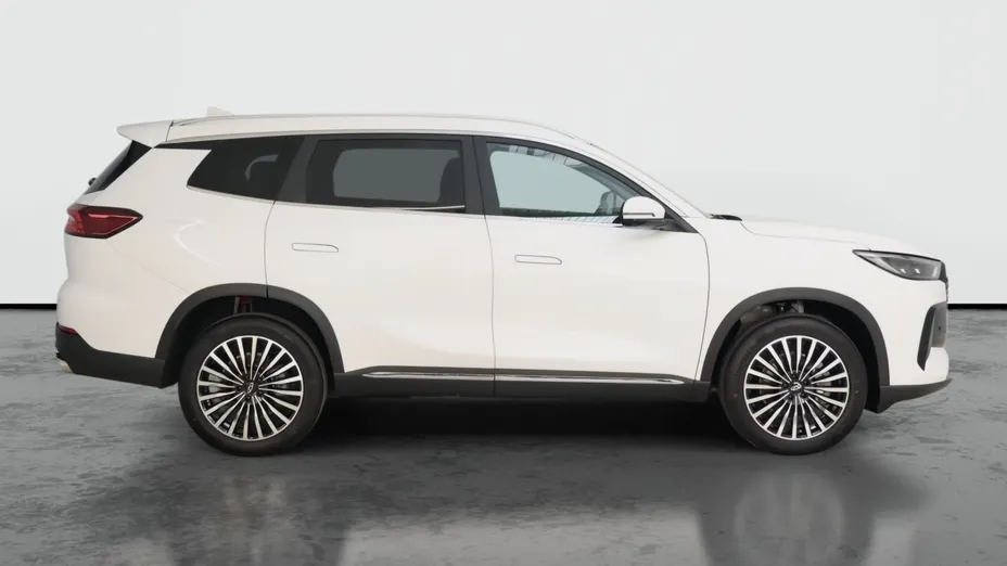 Chery Tiggo 8 -