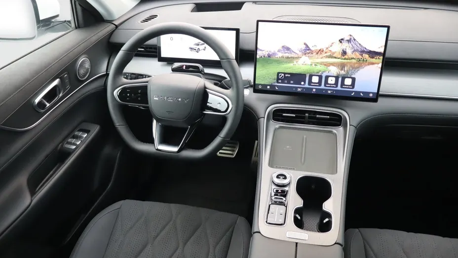 Chery Tiggo 8 -
