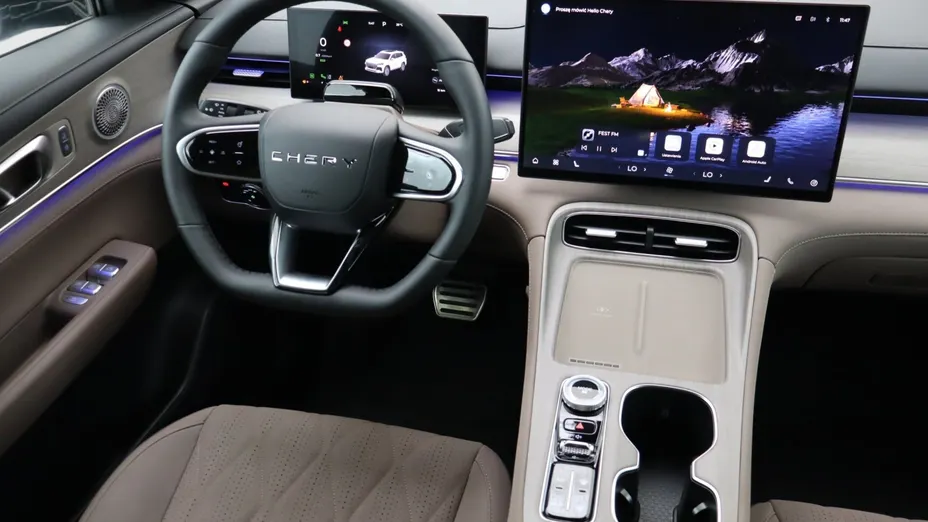 Chery Tiggo 8 -