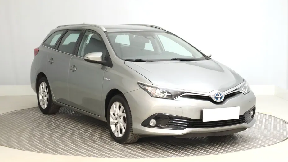 Toyota Auris -