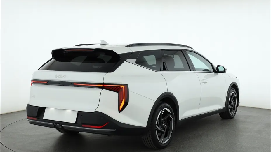 Kia K4 -