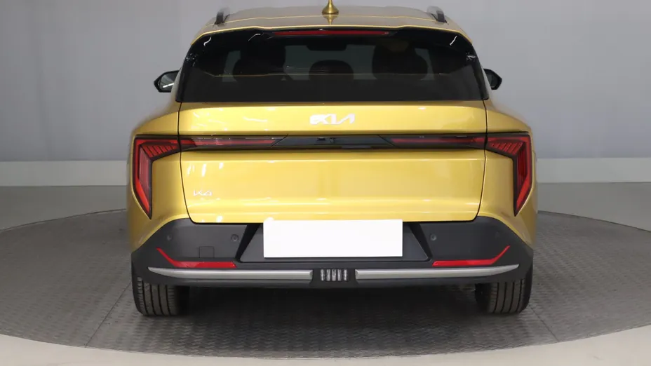 Kia K4 -