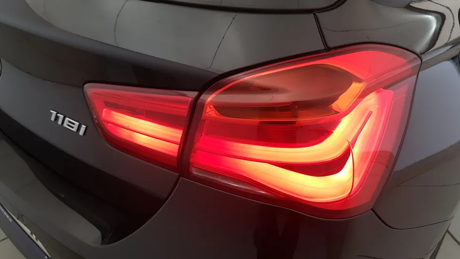 BMW Seria 1 118i GPF aut