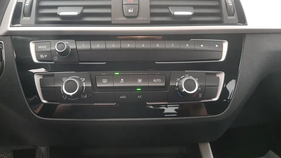 BMW Seria 1 118i GPF aut