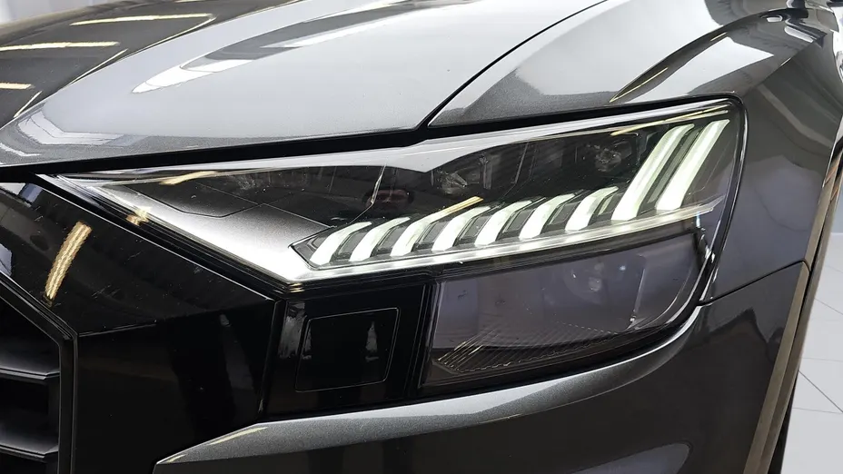 AUDI Q8 / E-Tron Q8 50 TDI mHEV Quattro Tiptronic