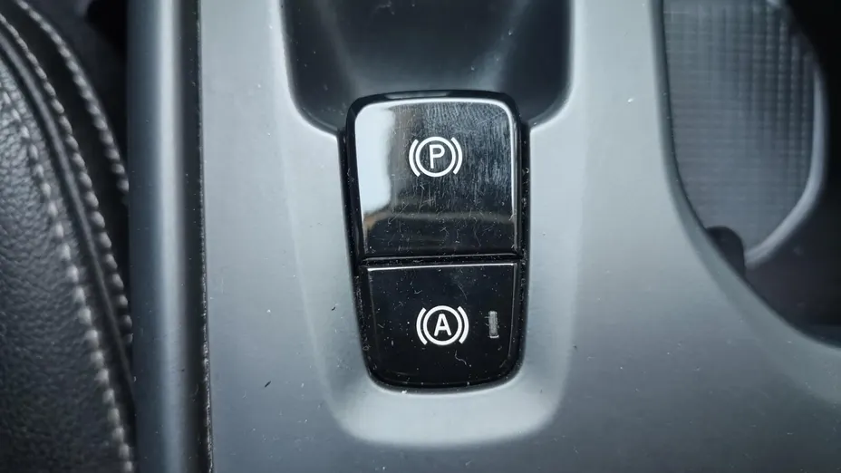 VOLVO XC40 XC40 T3 Momentum