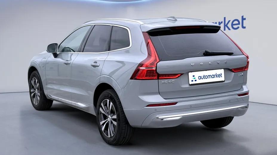 VOLVO XC60 XC60 T6 Plug-In Hybrid AWD Core aut