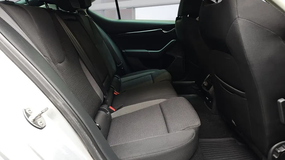 SKODA Octavia Octavia 2.0 TDI Ambition DSG
