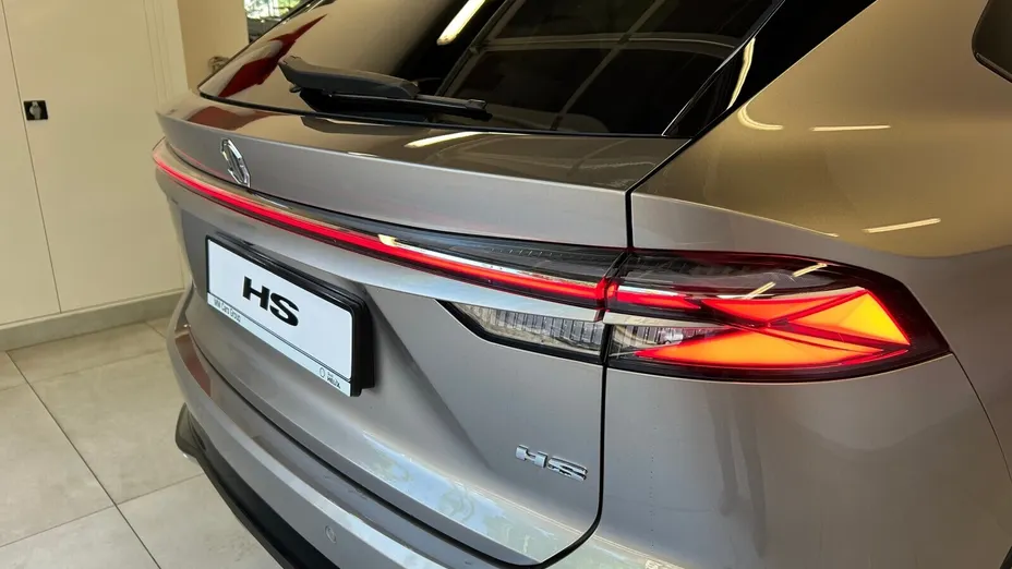 MG HS HS 1.5T HEV+ Excite aut Nowy