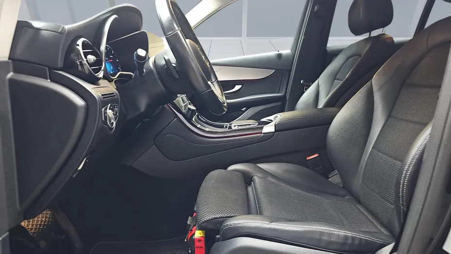 MERCEDES-BENZ GLC GLC 220 d 4-Matic