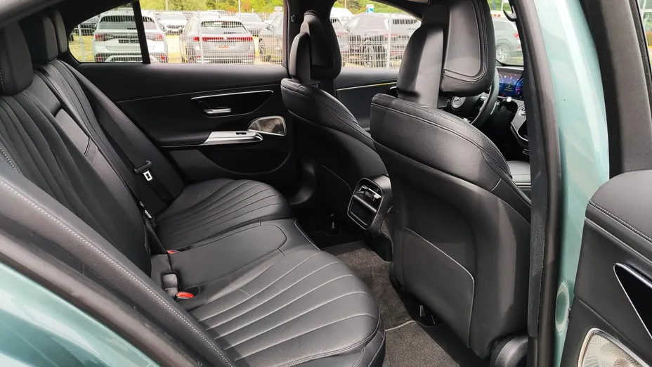 MERCEDES-BENZ E Klasa E 220 d mHEV Exclusive 9G-Tronic