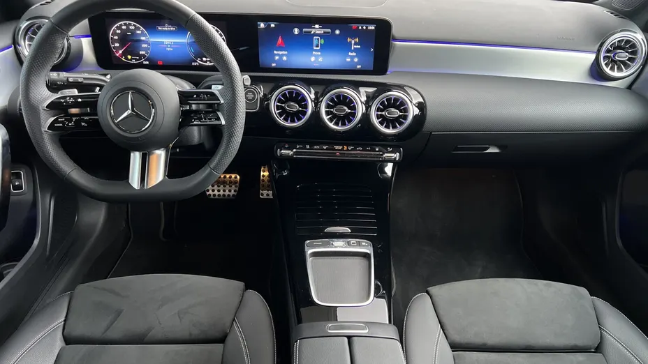 MERCEDES-BENZ A Klasa A 250 e PHEV AMG Line 8G-DCT