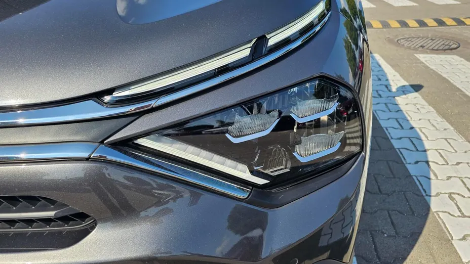 CITROEN C4 X C4 X 1.2 PureTech Shine S&S EAT8