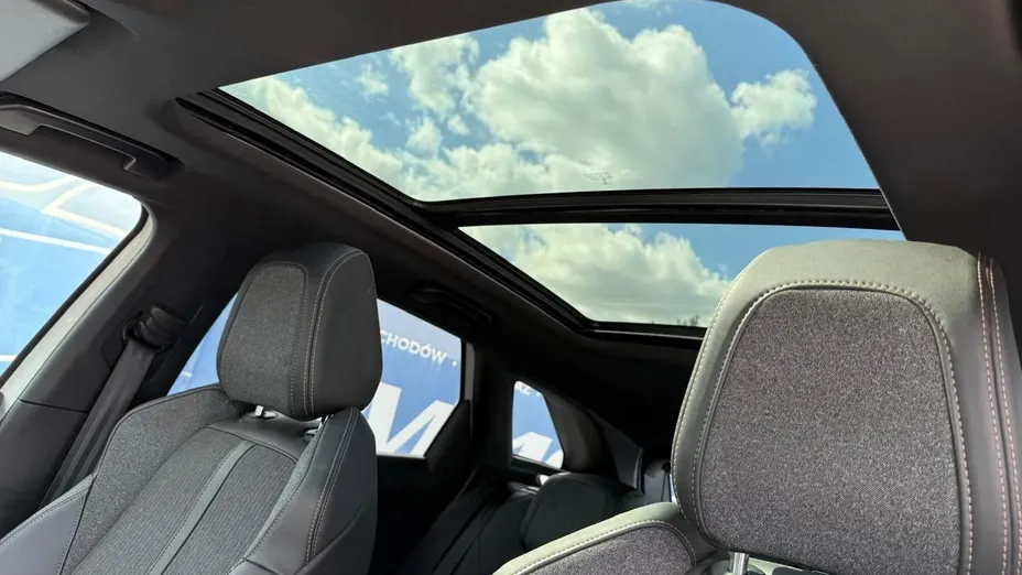 PEUGEOT 3008 -