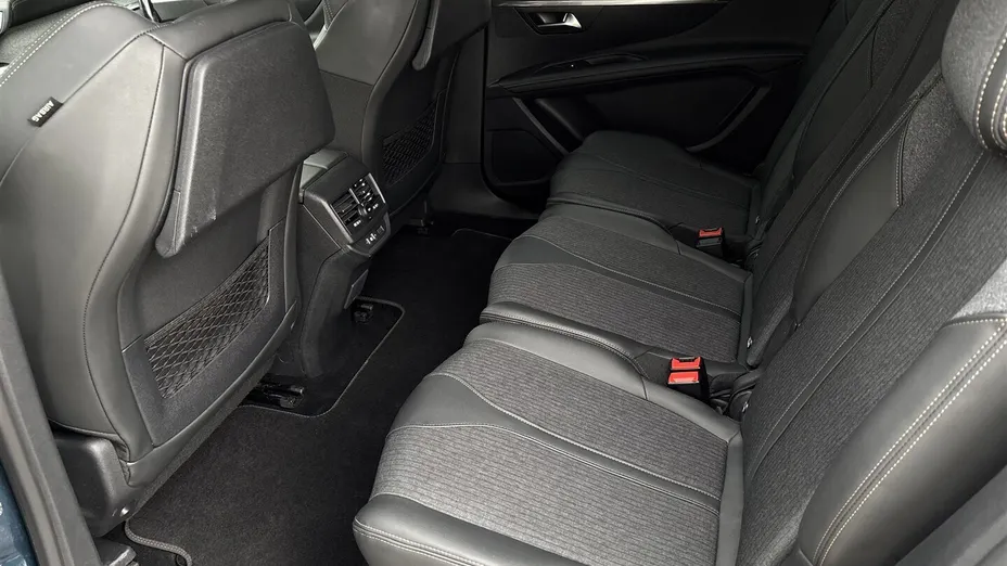 PEUGEOT 5008 5008 1.6 PureTech GT S&S EAT8
