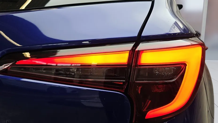 TOYOTA Corolla Corolla 1.8 Hybrid Style