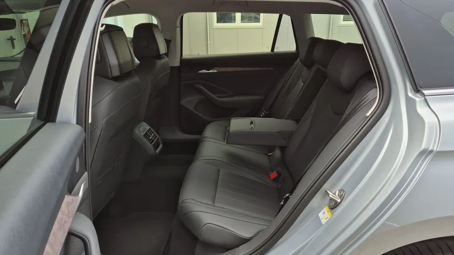SKODA Superb Superb 2.0 TSI L&K  DSG Nowy