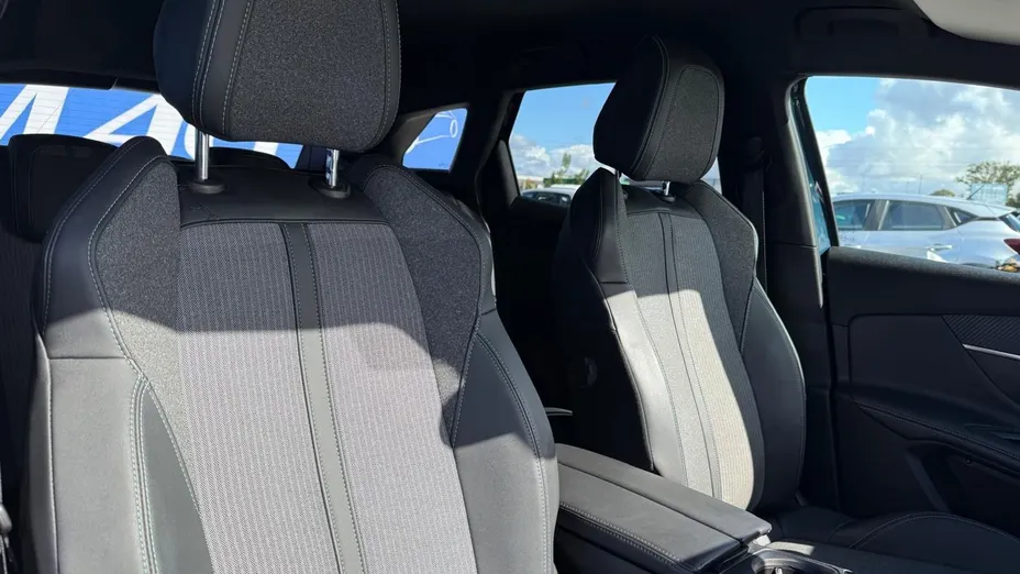 PEUGEOT 3008 3008 1.2 PureTech GPF Allure S&S EAT8
