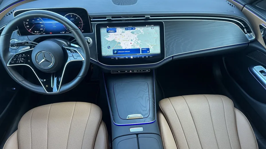 MERCEDES-BENZ E Klasa E 220 d mHEV 4-Matic Exclusive 9G-Tronic