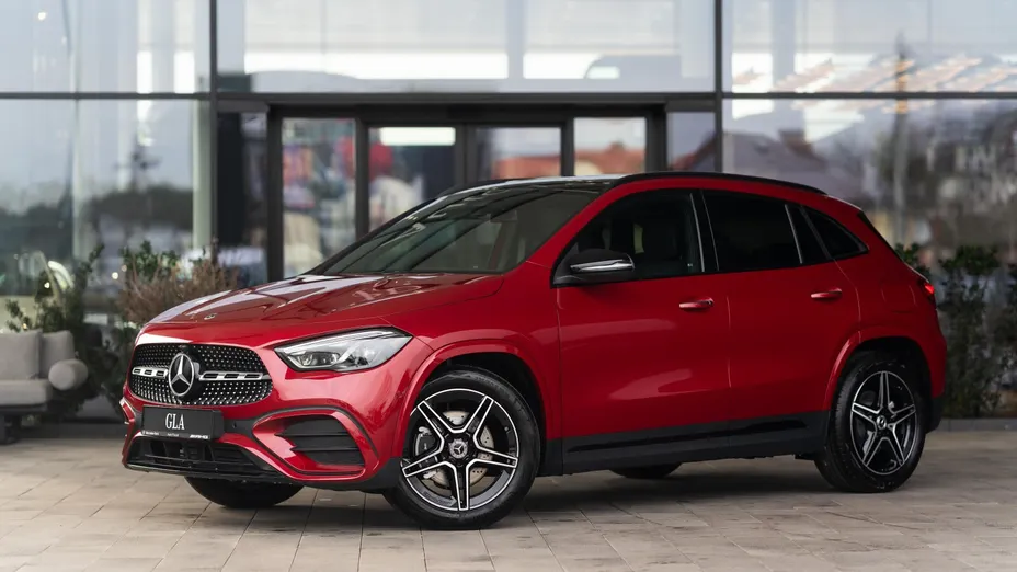 MERCEDES-BENZ GLA GLA 200 mHEV AMG Line 7G-DCT