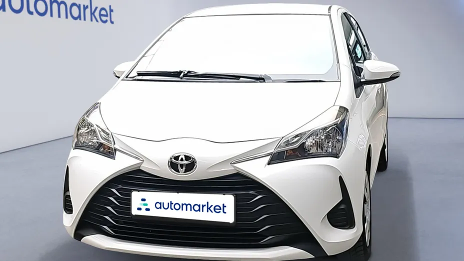 TOYOTA Yaris Yaris 1.5 Active