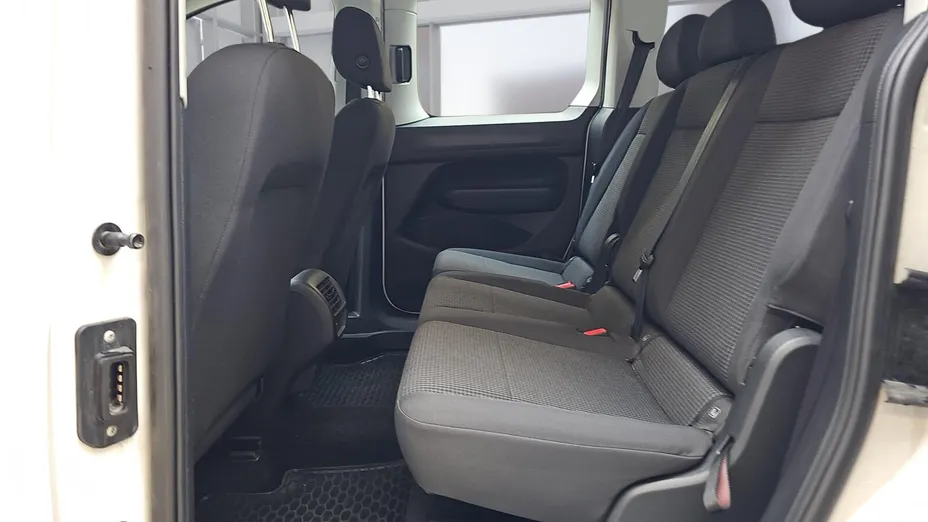 VOLKSWAGEN Caddy osobowy Caddy 2.0 TDI