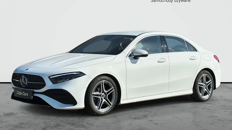 MERCEDES-BENZ A Klasa A 200 AMG Line 7G-DCT