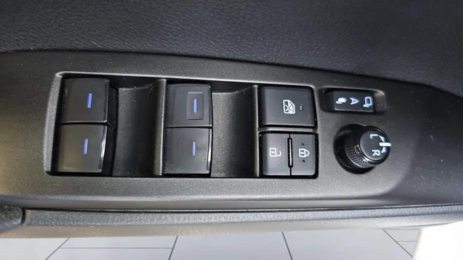 TOYOTA Camry Camry 2.5 Hybrid Comfort CVT