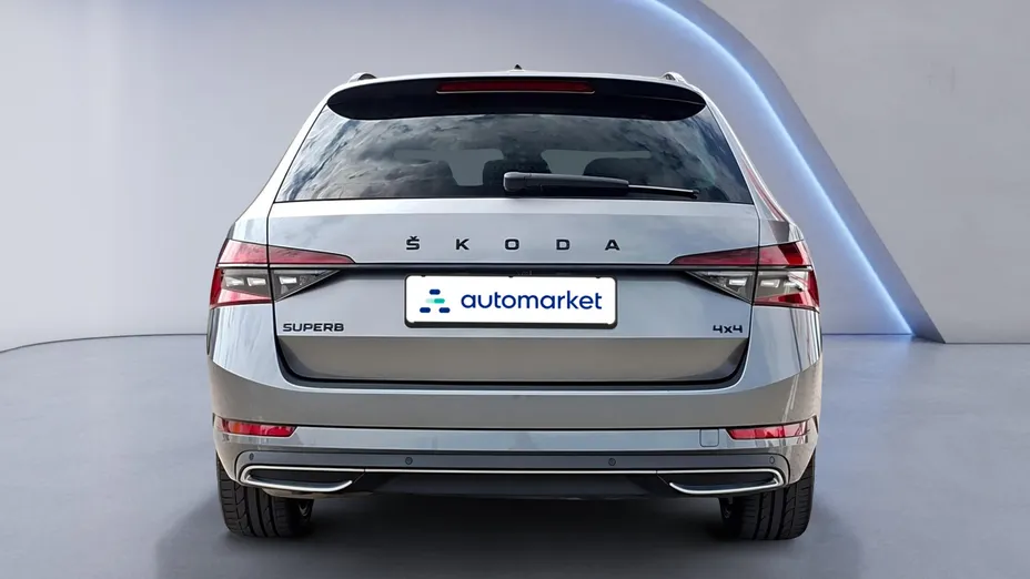 SKODA Superb Superb 2.0 TDI SCR 4x4 Sportline DSG