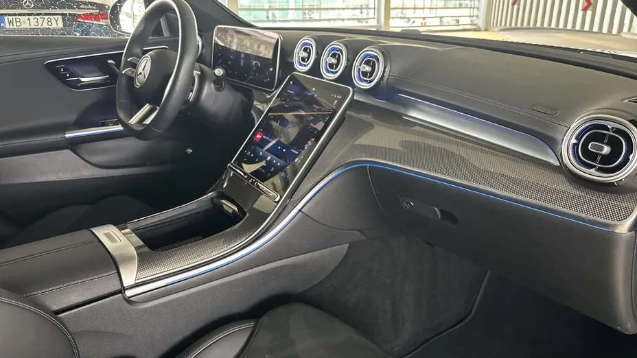 MERCEDES-BENZ C Klasa C 220 d mHEV 4-Matic AMG