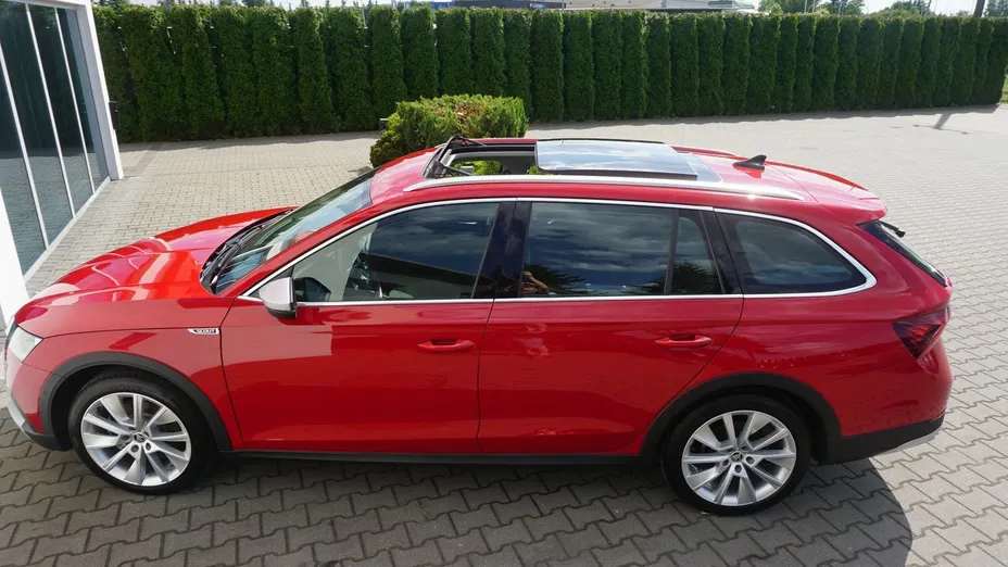 SKODA Octavia Octavia Scout 2.0 TDI 4x4 DSG