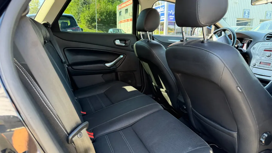 FORD Mondeo -