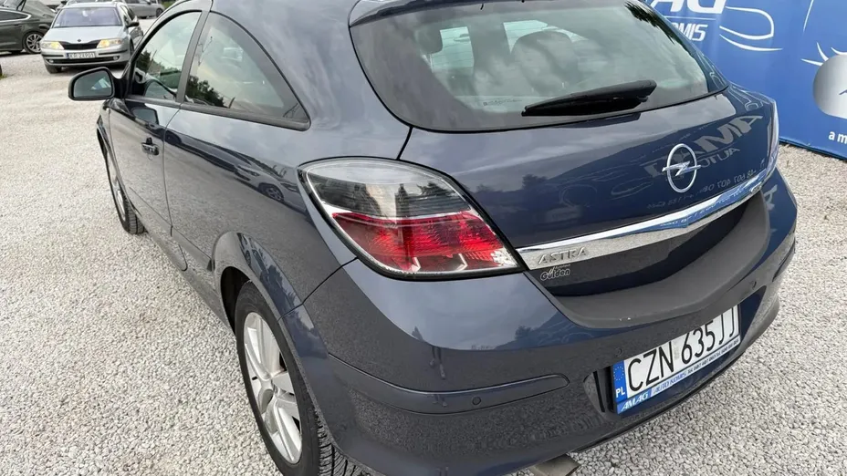 OPEL Astra -