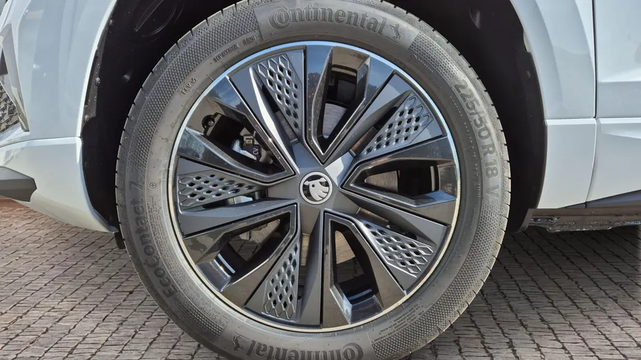 SKODA Karoq Karoq 2.0 TSI 4x4 Sportline DSG Nowy