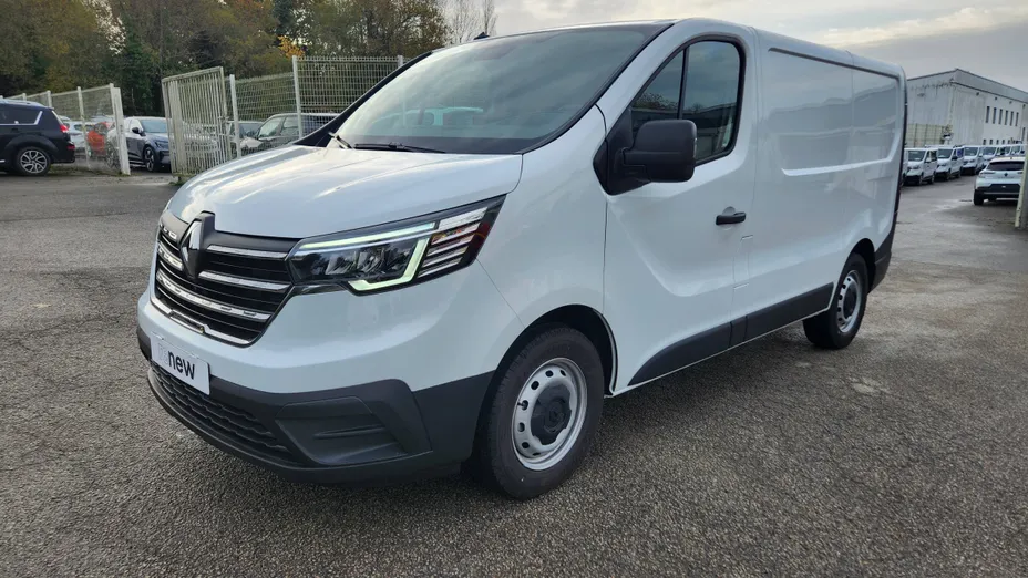 RENAULT Trafic -