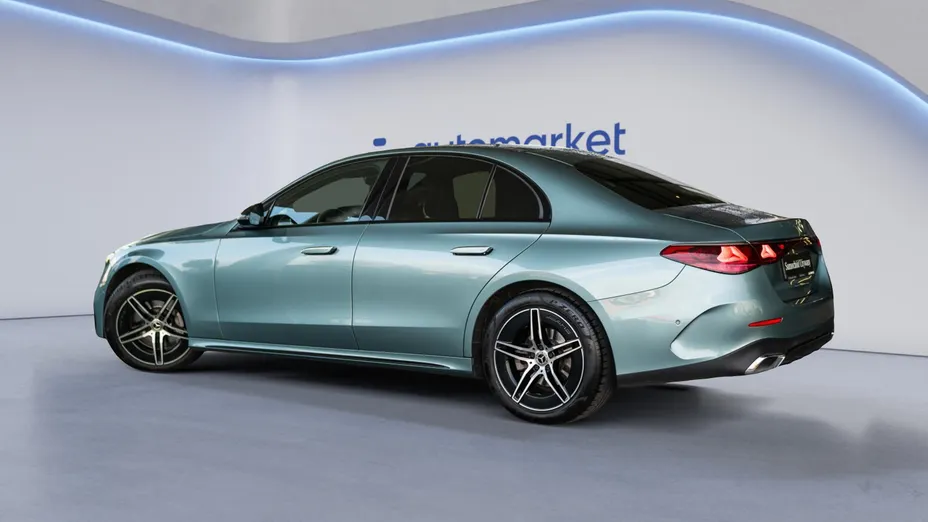 MERCEDES-BENZ E Klasa E 220 d mHEV 4-Matic AMG 9G-Tronic