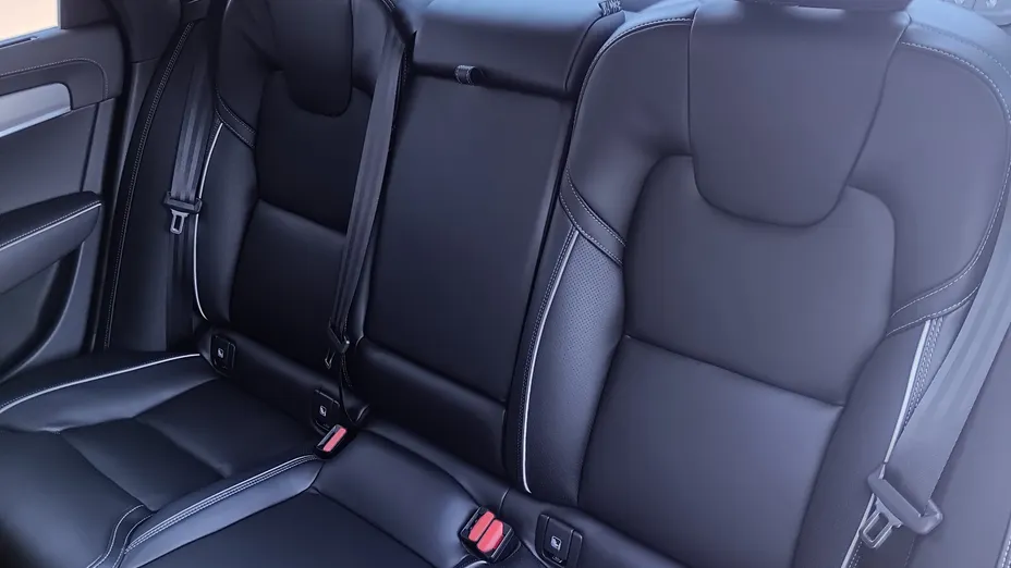 VOLVO S90 S90 T8 AWD Plug-In Hybrid Ultimate Dark aut Nowy