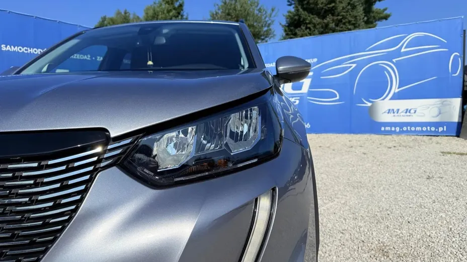 PEUGEOT 2008 -