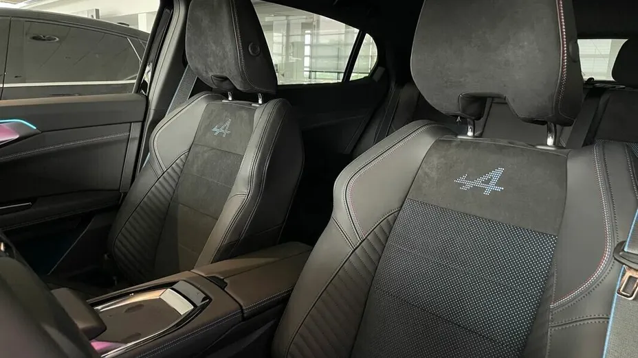 RENAULT Rafale Rafale 1.2 E-Tech PHEV 4x4 300 esprit Alpine MMT Nowy