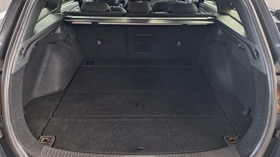 HYUNDAI i30 i30 1.5 T-GDI 48V Smart DCT