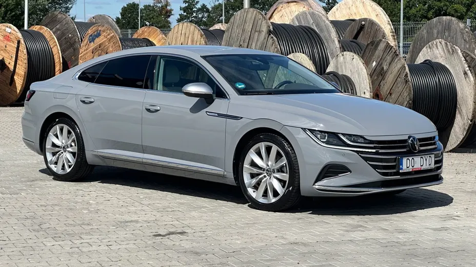 VOLKSWAGEN Arteon -