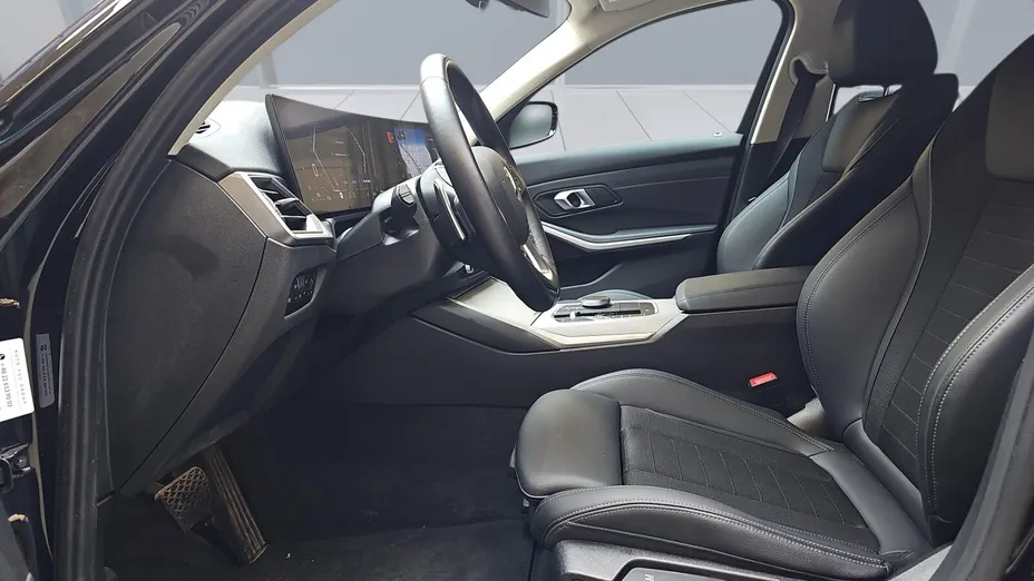 BMW Seria 3 318d mHEV aut