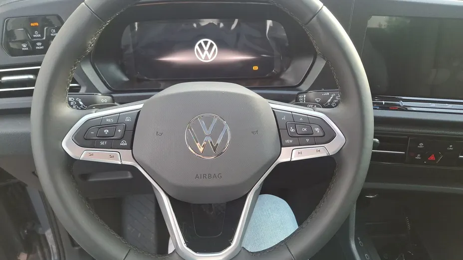 VOLKSWAGEN Caddy osobowy Caddy 2.0 TDI Dark Label DSG Nowy
