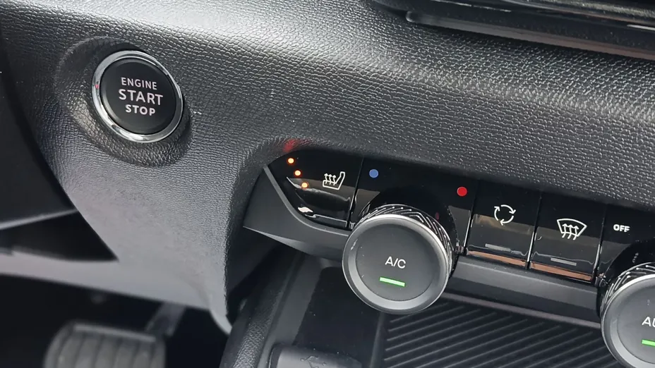 CITROEN C4 C4 1.2 PureTech Max S&S EAT8