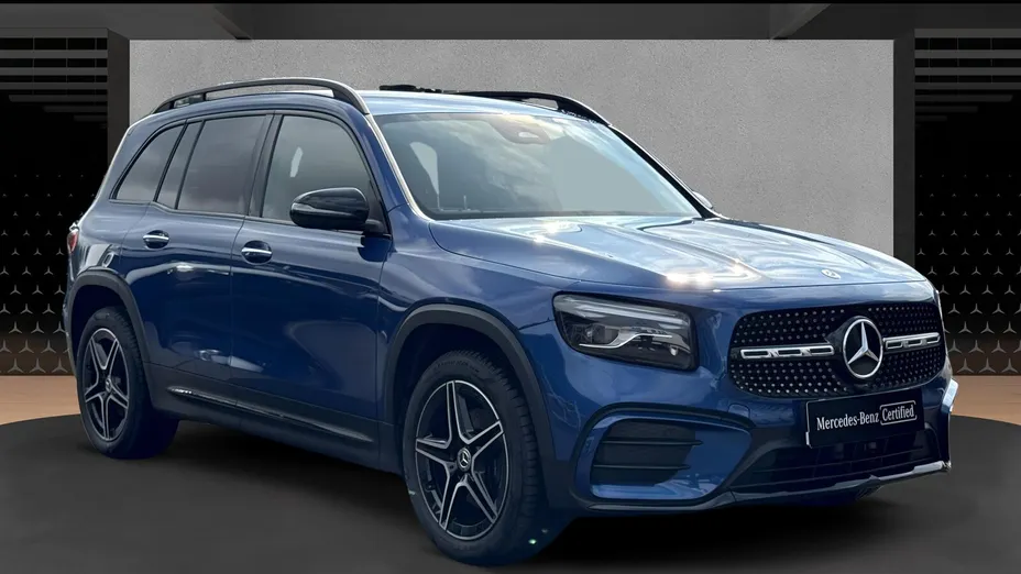 MERCEDES-BENZ GLB GLB 200 mHEV AMG Line 7G-DCT