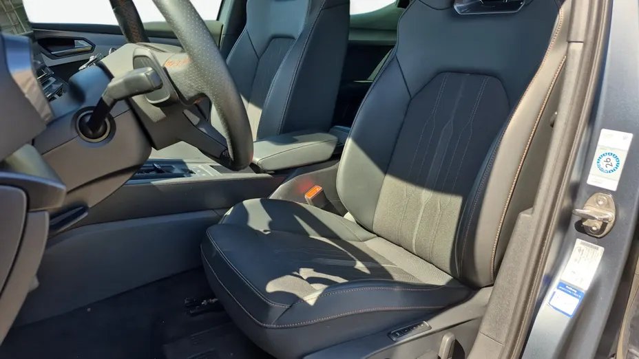 CUPRA Leon -
